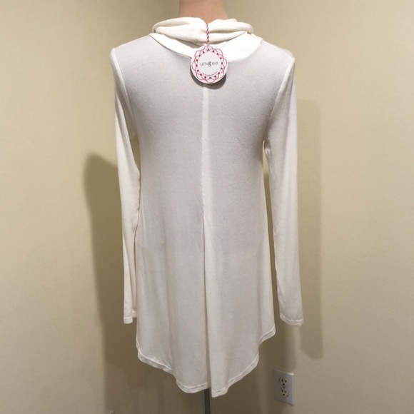 NWT Umgee Top Size Small Ivory Cowl Neck Pleated Back Tunic - Picture 4 of 9